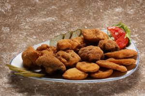 Rántott-zöldségtál
